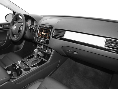 2013 Volkswagen Touareg Sport