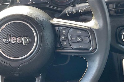 2024 Jeep Wrangler 4-Door Willys 4x4