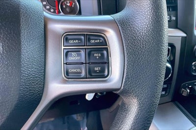 2023 RAM 1500 Classic SLT Crew Cab 4x4 5'7' Box