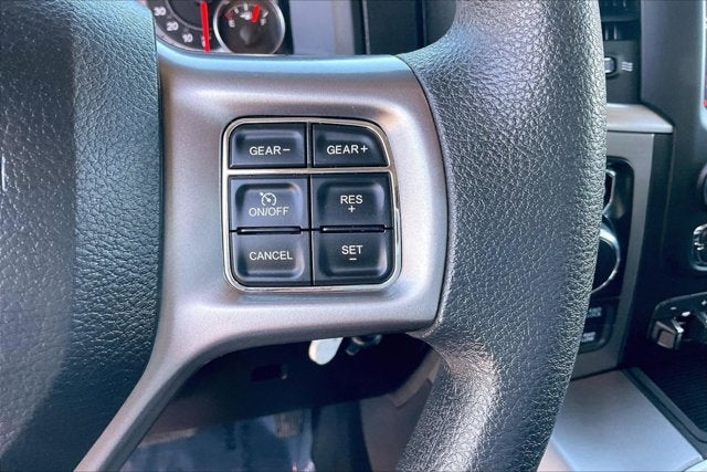 2023 RAM 1500 Classic SLT Crew Cab 4x4 5'7' Box