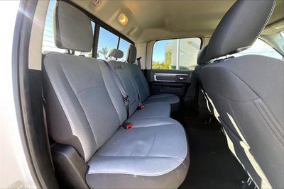 2023 RAM 1500 Classic SLT Crew Cab 4x4 5'7' Box