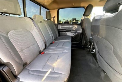 2020 RAM 1500 Big Horn Crew Cab 4x2 5'7' Box