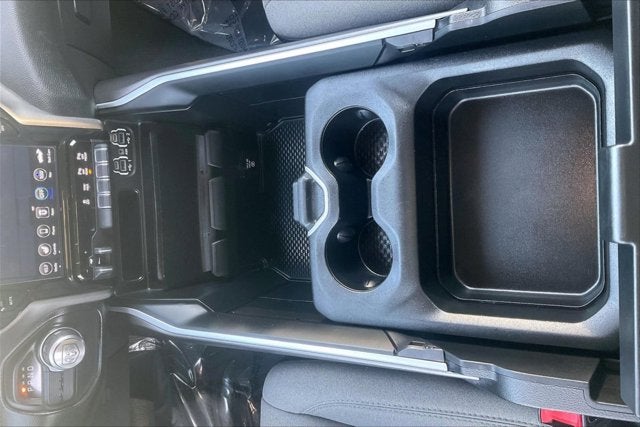 2020 RAM 1500 Big Horn Crew Cab 4x2 5'7' Box