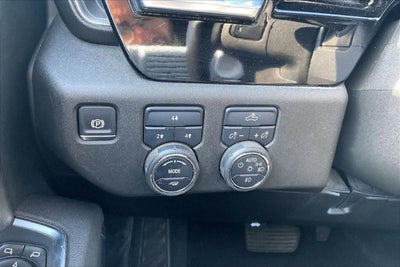 2025 Chevrolet Silverado 2500HD 4WD Crew Cab Long Bed LT