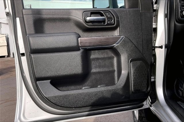 2022 Chevrolet Silverado 2500HD 4WD Crew Cab Standard Bed LTZ