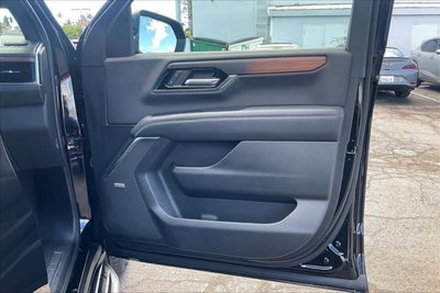2025 GMC Yukon XL 4WD Denali
