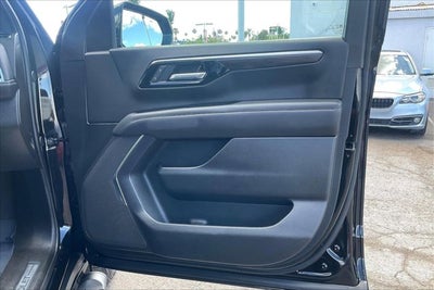 2025 Chevrolet Suburban 4WD Z71