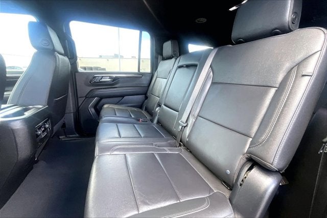 2025 Chevrolet Suburban 4WD Z71