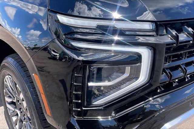 2025 Chevrolet Suburban 4WD Z71