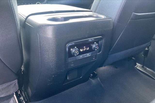 2025 Chevrolet Suburban 4WD Z71