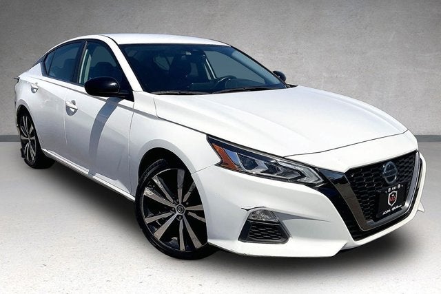 2021 Nissan Altima SR FWD