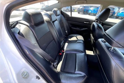 2021 Nissan Altima SR FWD