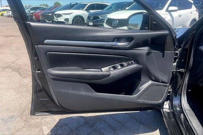 2023 Nissan Altima SV FWD