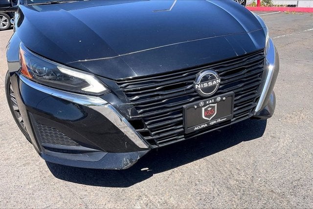 2023 Nissan Altima SV FWD