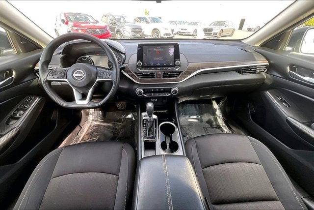 2024 Nissan Altima SV FWD