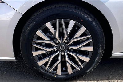 2024 Nissan Altima SV FWD