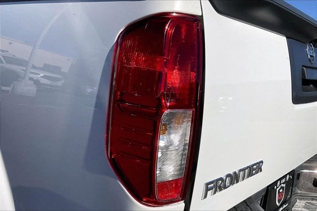 2017 Nissan Frontier SV