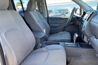 2017 Nissan Frontier SV