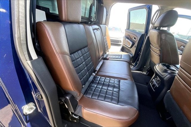2017 Nissan TITAN XD Platinum Reserve Diesel