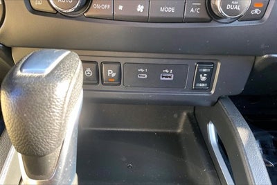 2023 Nissan Frontier Crew Cab SV 4x4