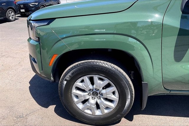 2023 Nissan Frontier Crew Cab SV 4x4