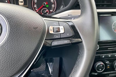 2022 Volkswagen Passat 2.0T SE