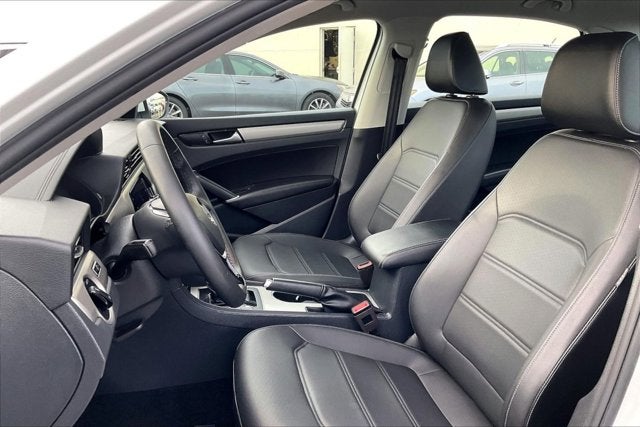 2022 Volkswagen Passat 2.0T SE