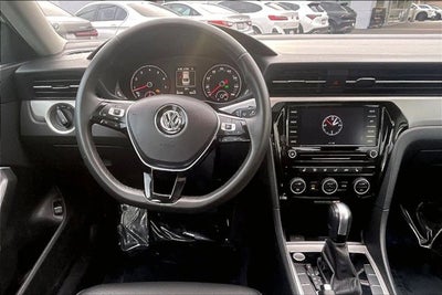2022 Volkswagen Passat 2.0T SE