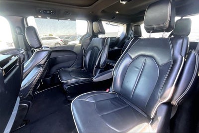 2022 Chrysler Pacifica Hybrid Limited