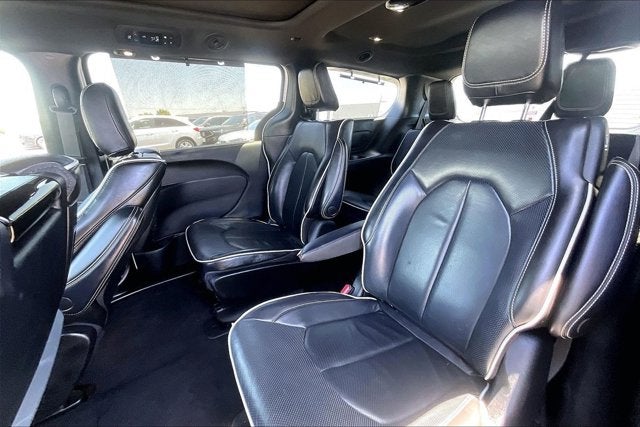2022 Chrysler Pacifica Hybrid Limited