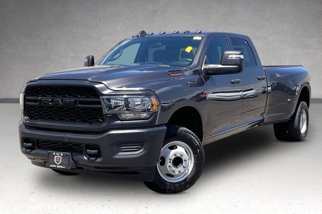 2024 RAM 3500 Tradesman Crew Cab 4x4 8' Box