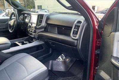 2022 RAM 3500 Big Horn Crew Cab 4x4 8' Box