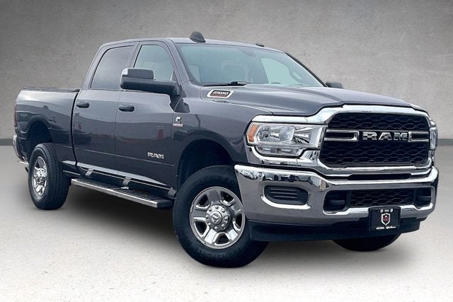 2022 RAM 2500 Tradesman Crew Cab 4x4 6'4' Box