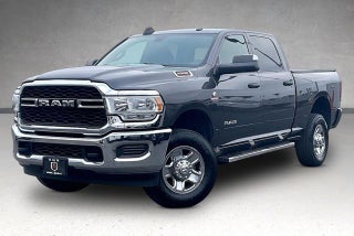 2022 RAM 2500 Tradesman Crew Cab 4x4 6'4' Box