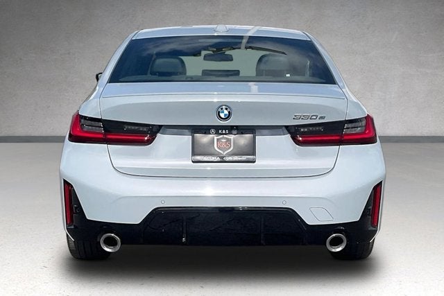 2023 BMW 330e 330e