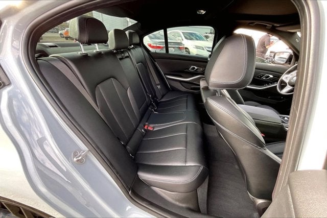 2024 BMW 330e xDrive