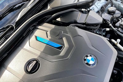 2024 BMW 330e xDrive