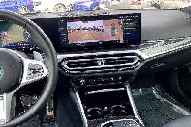 2024 BMW 330e xDrive