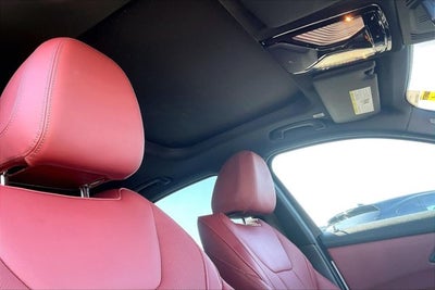 2025 BMW 330i 330i
