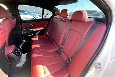 2025 BMW 330i 330i