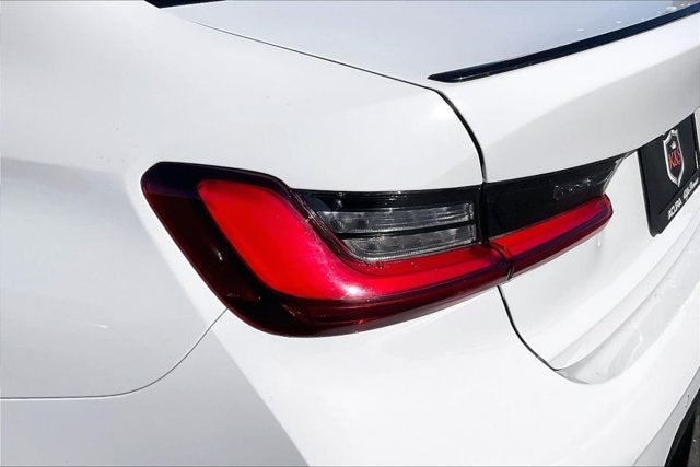 2025 BMW 330i 330i
