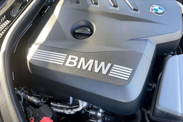 2025 BMW 330i 330i