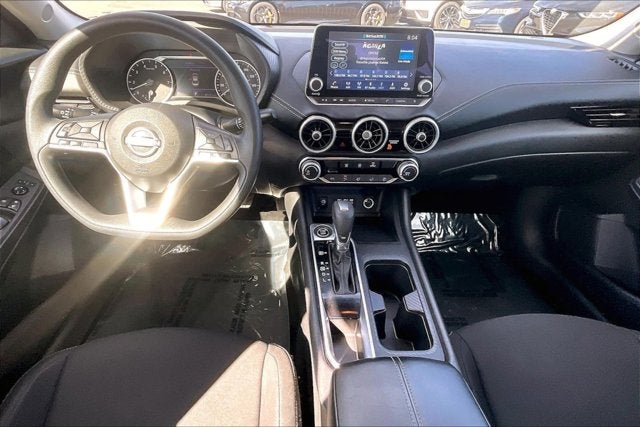 2024 Nissan Sentra SV Xtronic CVT
