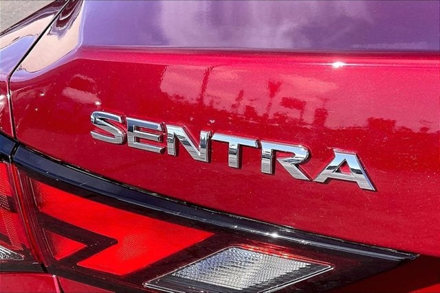 2024 Nissan Sentra SV Xtronic CVT