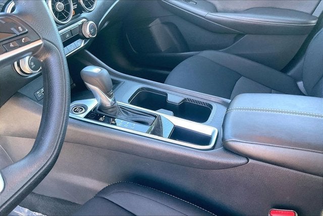 2023 Nissan Sentra SV Xtronic CVT