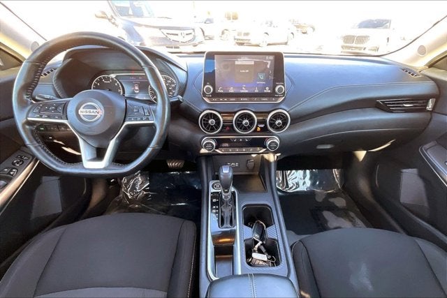 2022 Nissan Sentra SV Xtronic CVT