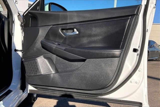 2022 Nissan Sentra SV Xtronic CVT