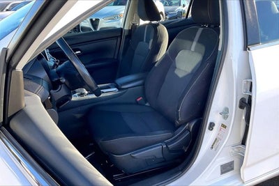 2022 Nissan Sentra SV Xtronic CVT