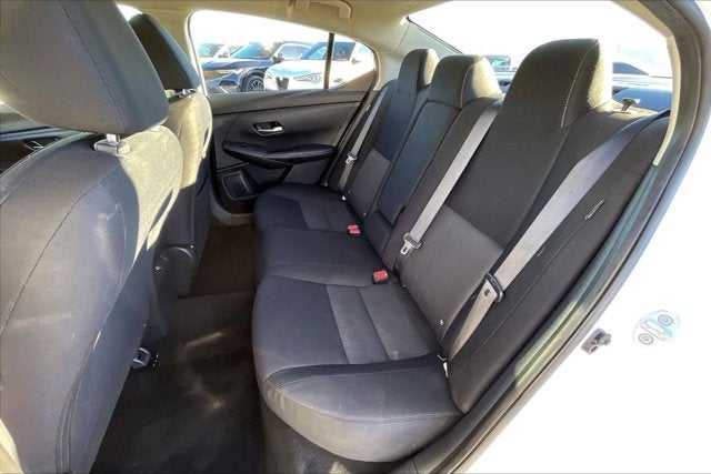 2022 Nissan Sentra SV Xtronic CVT