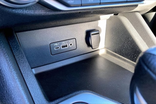 2022 Nissan Sentra SV Xtronic CVT